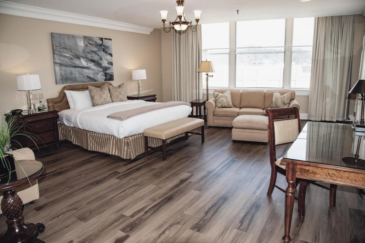 Haywood Park Hotel, Ascend Hotel Collection Asheville Extérieur photo